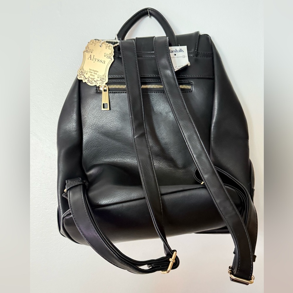 Chic Black Backpack with Gold Accents Buttery Smooth🖤 - Picture 2 of 6